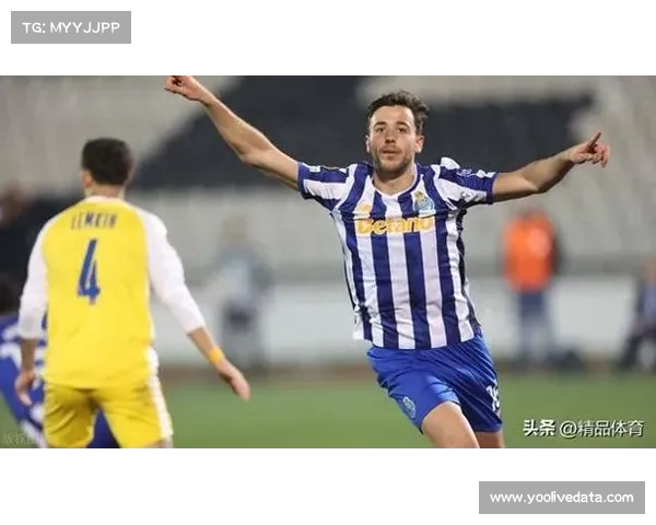 尼科·冈萨雷斯斩获赛季首球，折射运气助曼城扩大比分