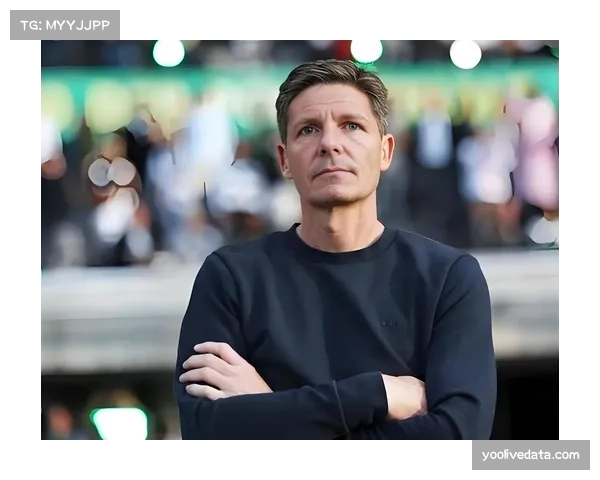 从保级区到中游：深度解析水晶宫主帅格拉斯纳的带队奇迹